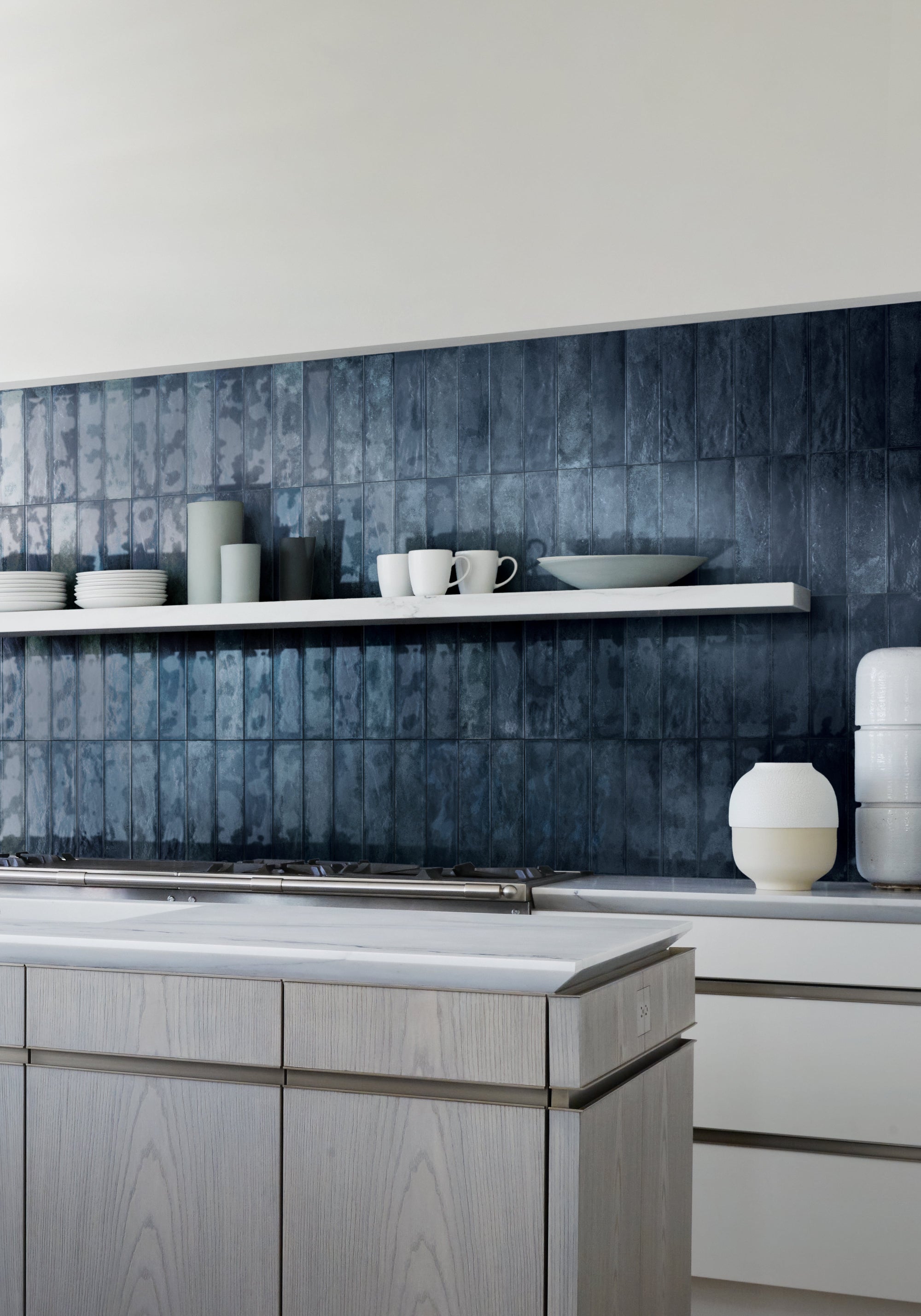 4Earth 3x12 Glossy Porcelain Tile in Ocean