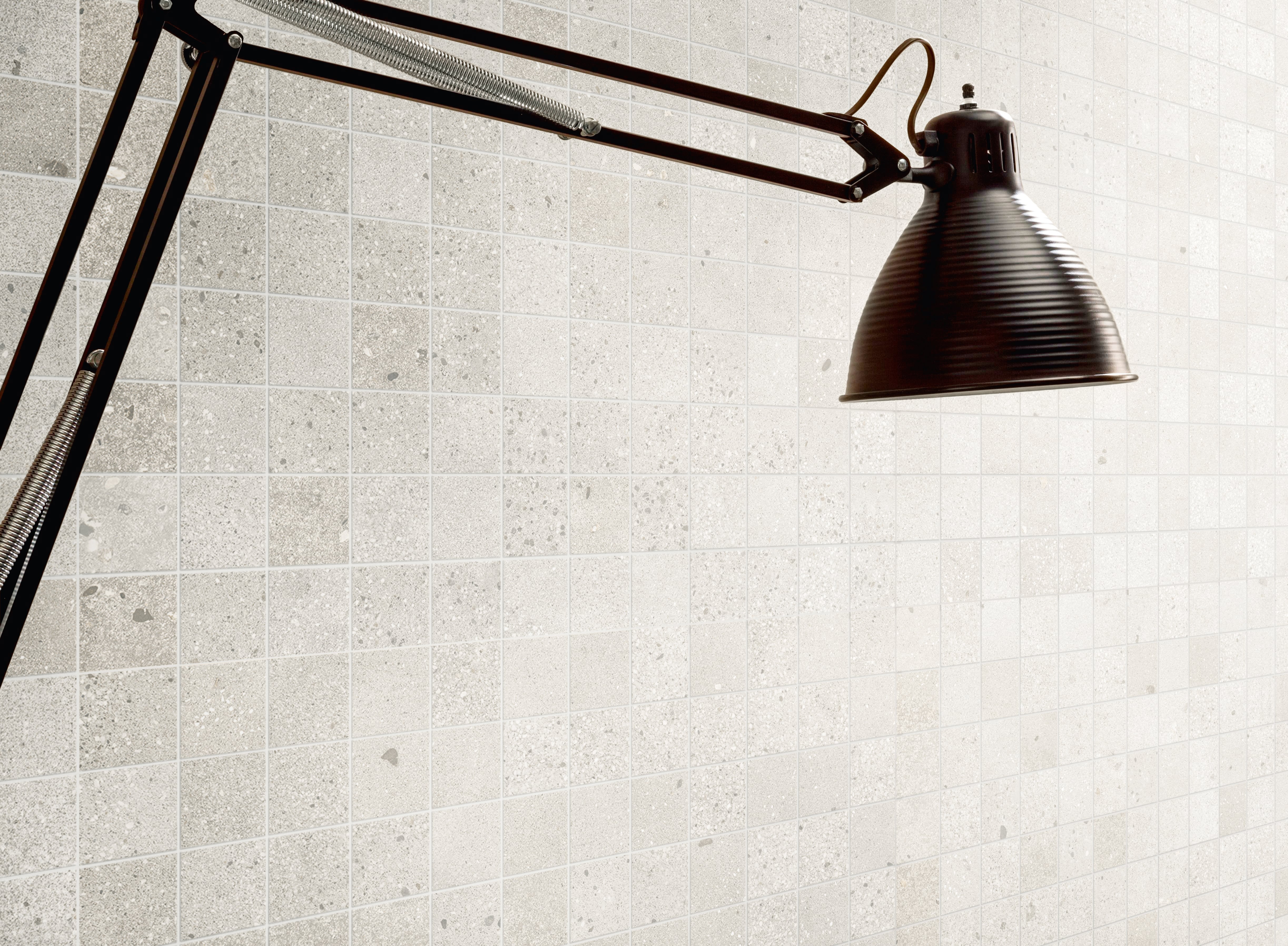 Area 51 2x2 Matte Porcelain Mesh Mosaic Tile in White