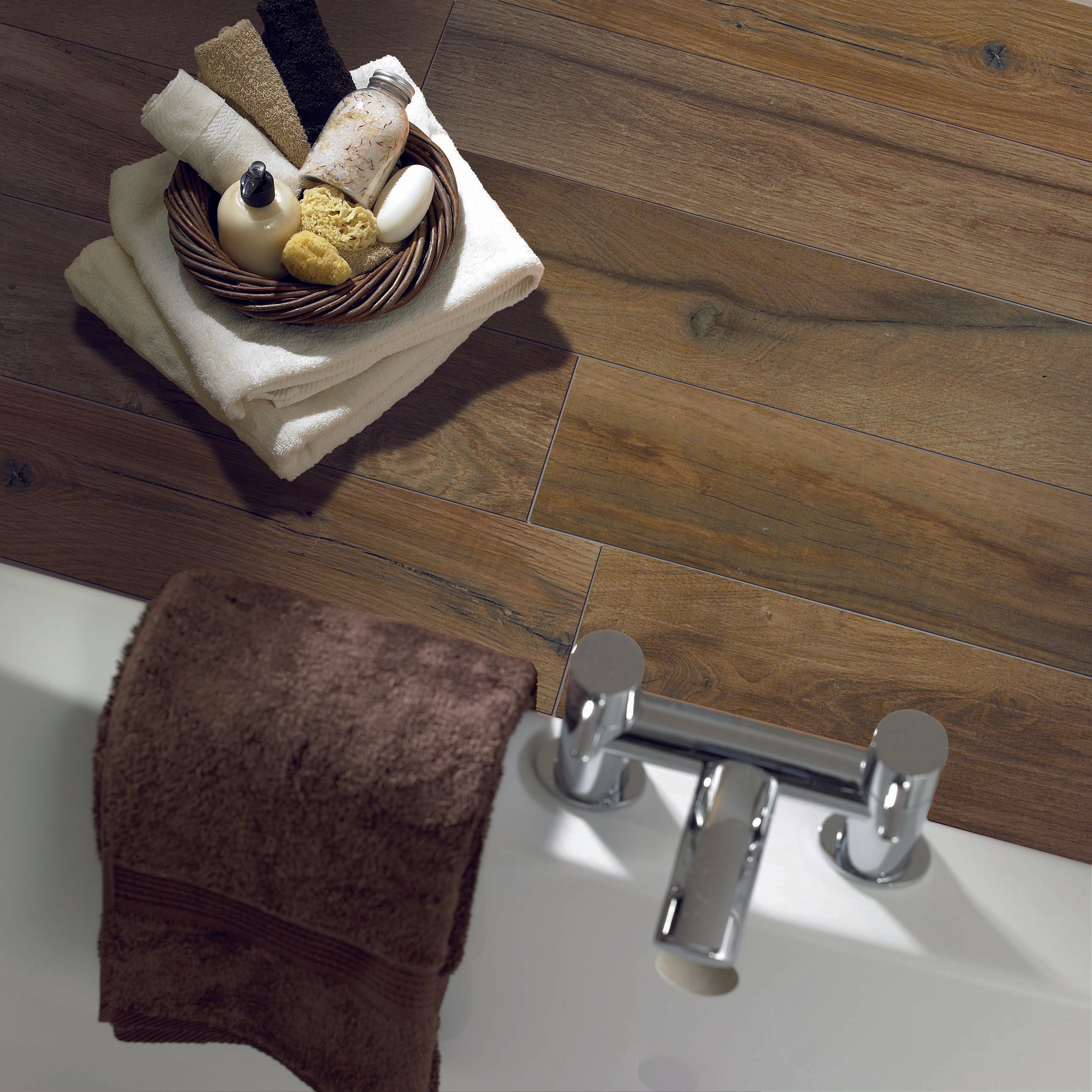 Pier 6x36 Matte Porcelain Tile in Cocoa